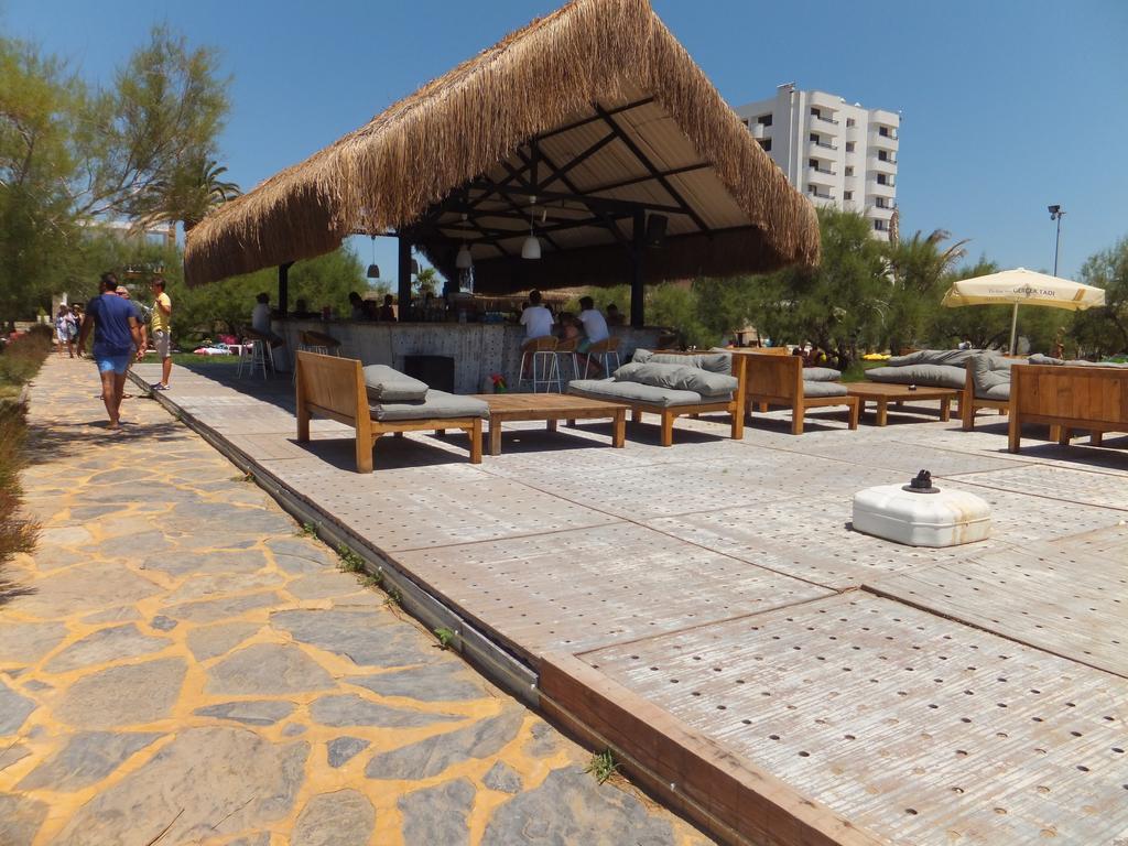 Aytas Hotel Айвалык Экстерьер фото